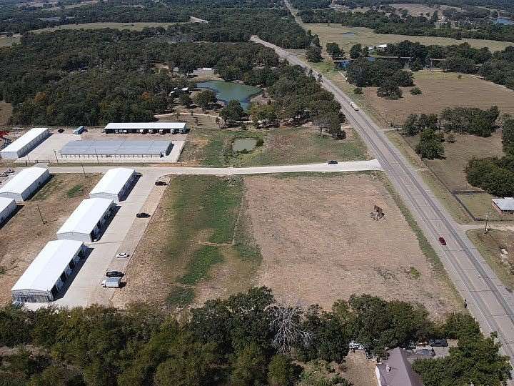 4 Acres of Commercial Land for Sale in Paris, Texas