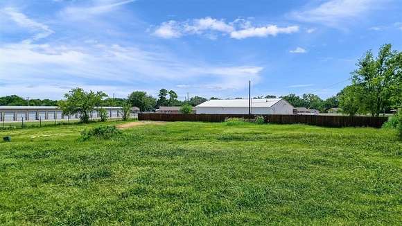 0.232 Acres of Residential Land for Sale in Whitesboro, Texas