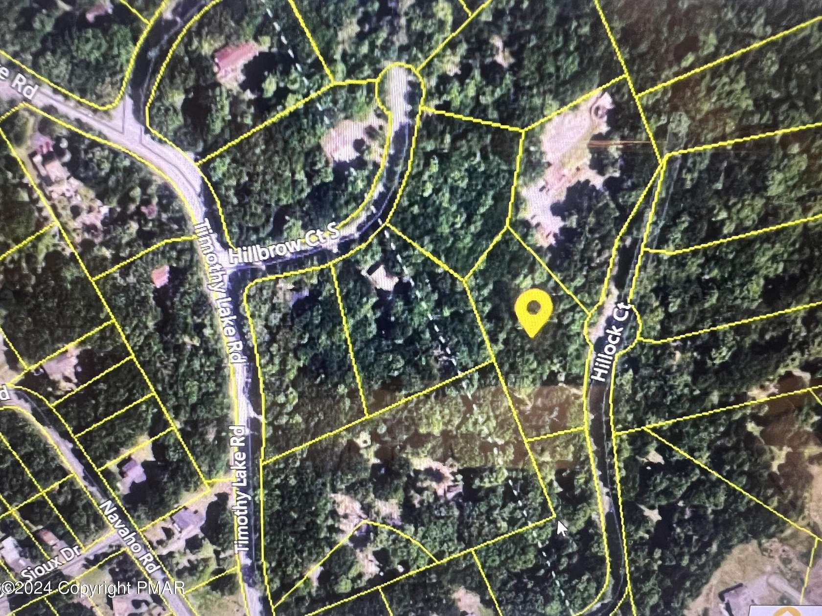 1.28 Acres of Residential Land for Sale in Bushkill, Pennsylvania