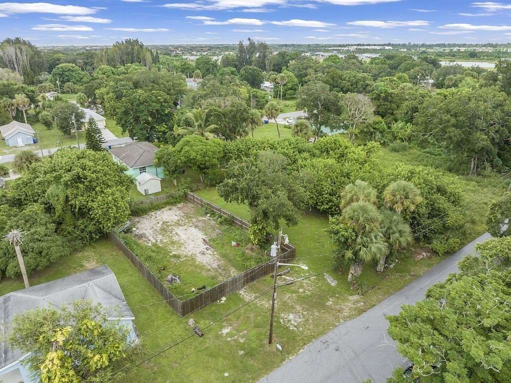 0.12 Acres of Residential Land for Sale in Vero Beach, Florida