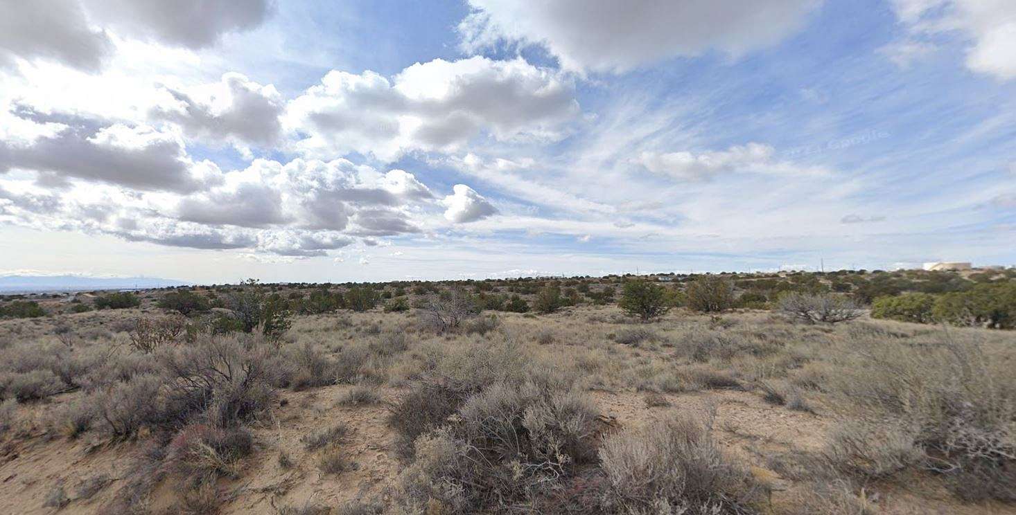 0.5 Acres of Residential Land for Sale in Rio Rancho, New Mexico