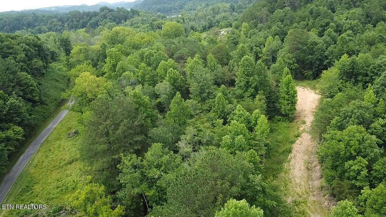 5.24 Acres of Land for Sale in Vonore, Tennessee