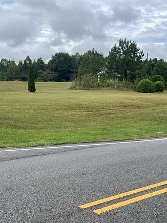 1.05 Acres of Residential Land for Sale in Phil Campbell, Alabama