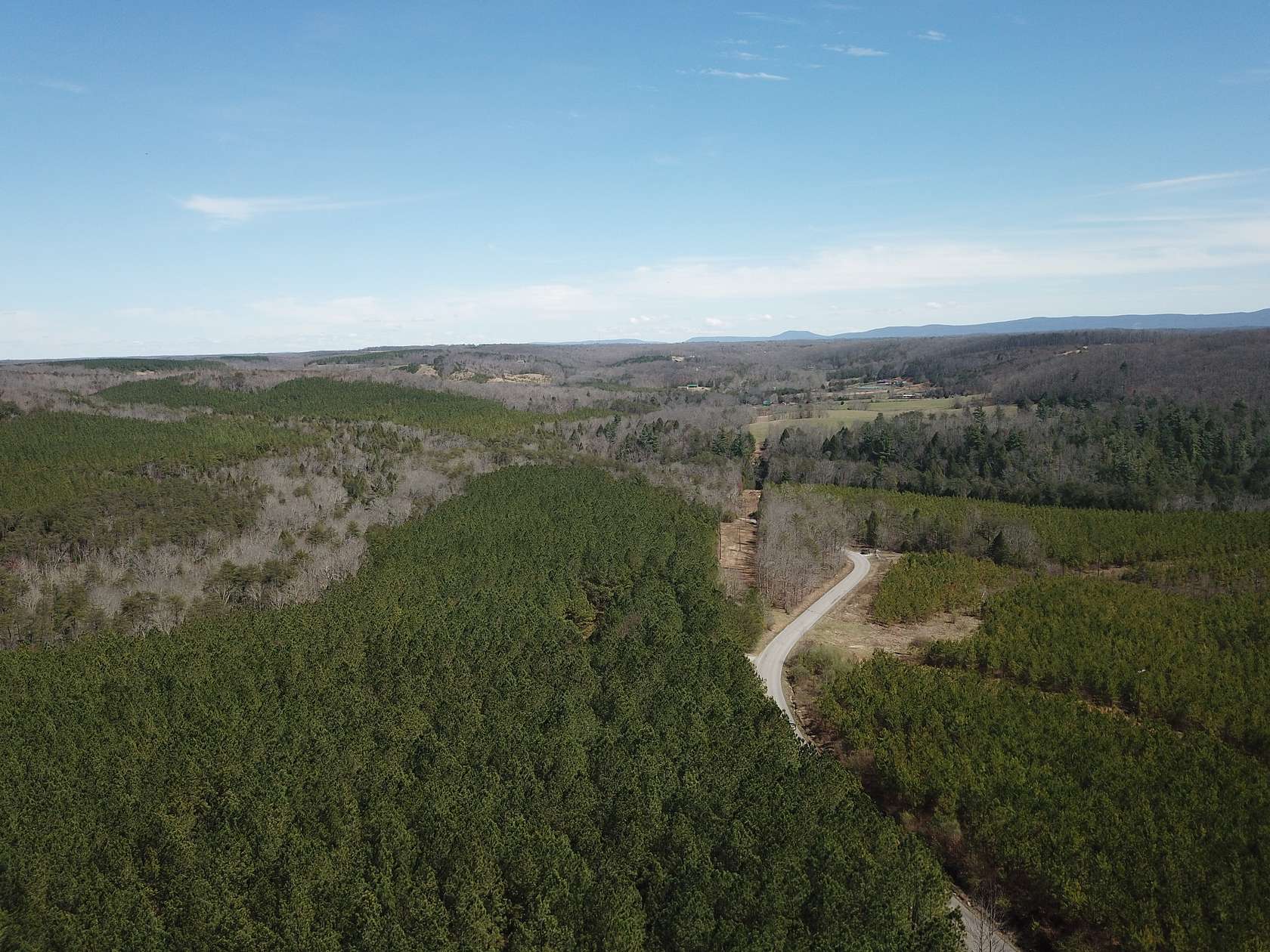 49.7 Acres of Recreational Land for Sale in Crossville, Tennessee