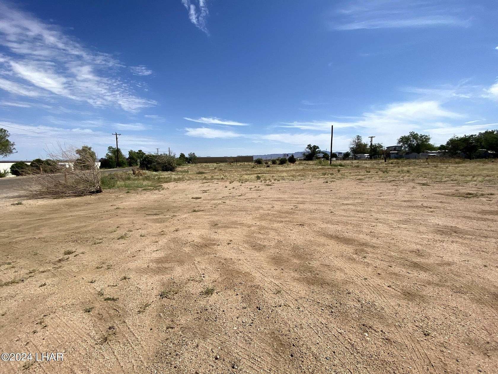 3.98 Acres of Land for Sale in Kingman, Arizona