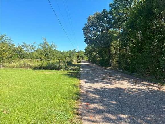 17.5 Acres of Land for Sale in Flint, Texas