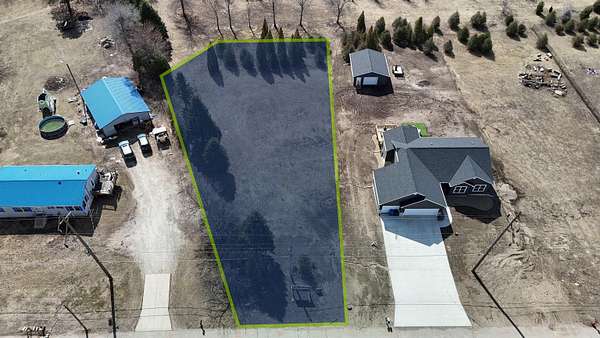 0.47 Acres of Residential Land for Sale in Evansdale, Iowa