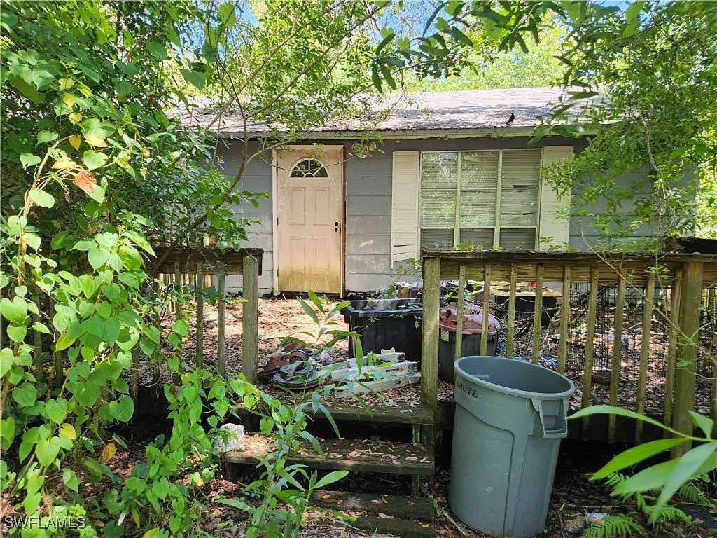 2.28 Acres of Residential Land with Home for Sale in Fort Myers, Florida