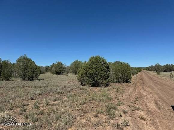 2.2 Acres of Residential Land for Sale in Williams, Arizona