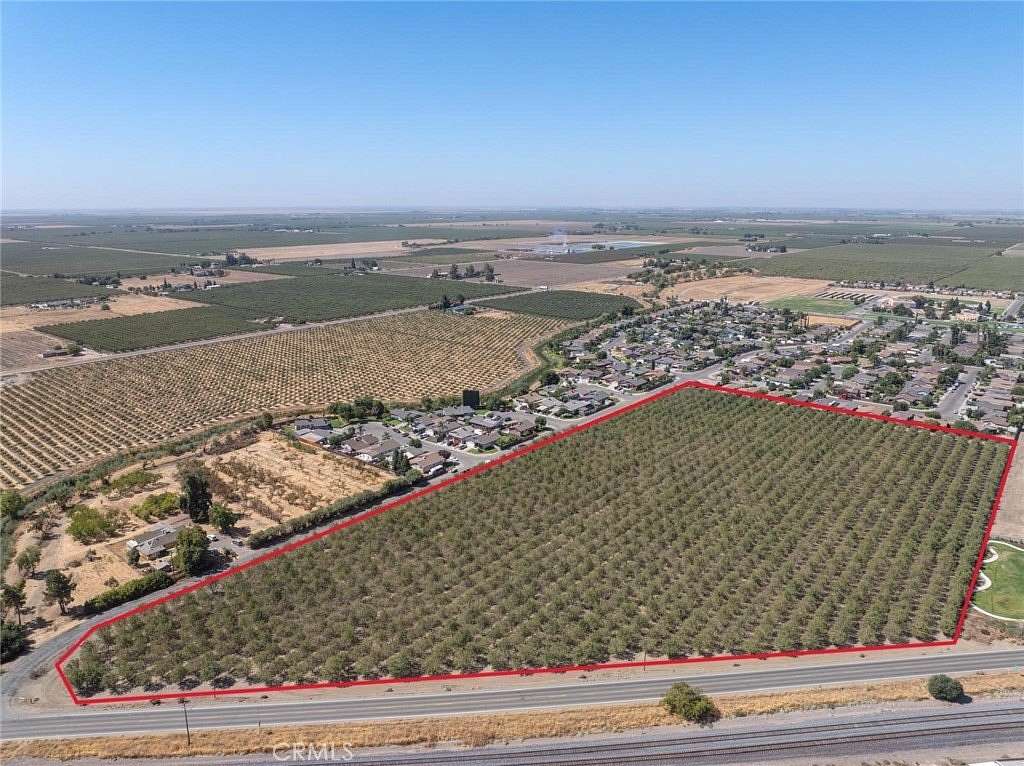 16.2 Acres of Land for Sale in Planada, California