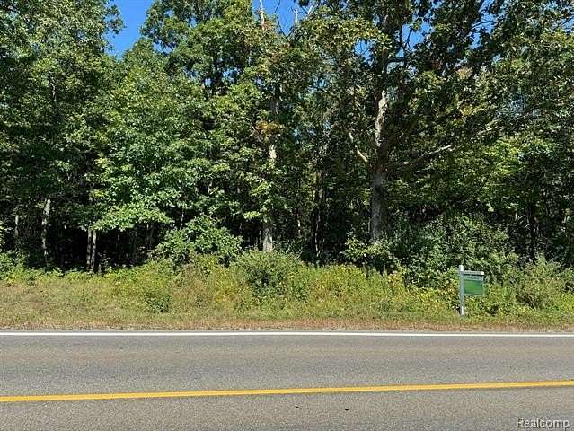 2.5 Acres of Residential Land for Sale in Davisburg, Michigan