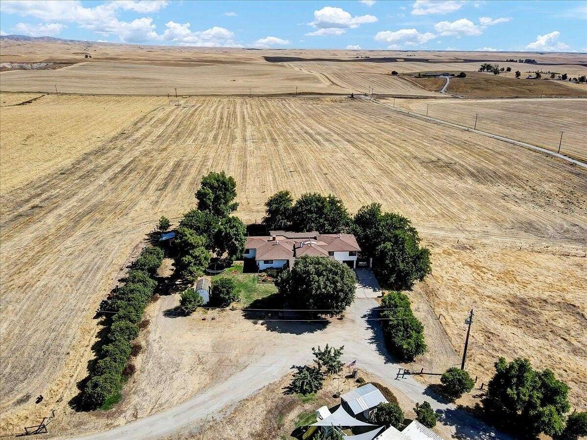 78.8 Acres of Agricultural Land with Home for Sale in Porterville, California