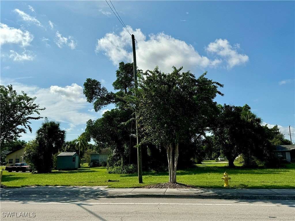 0.106 Acres of Commercial Land for Sale in Fort Myers, Florida