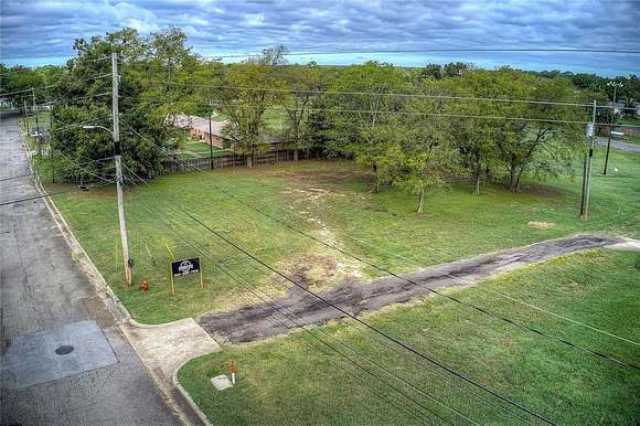 0.51 Acres of Residential Land for Sale in Mount Vernon, Texas