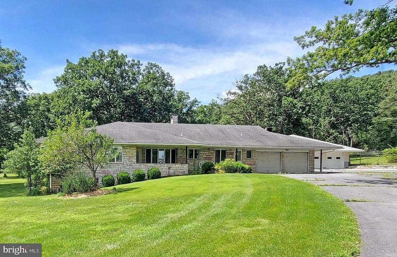 16 Acres of Land with Home for Sale in Everett, Pennsylvania