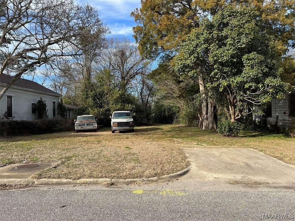 0.2 Acres of Residential Land with Home for Sale in Montgomery, Alabama