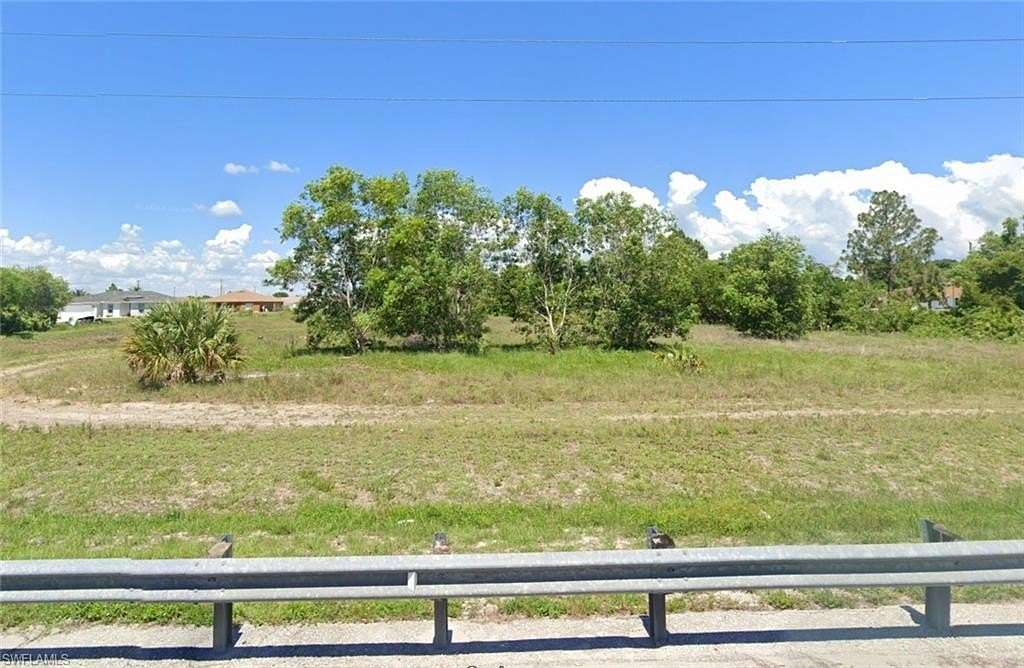 0.431 Acres of Residential Land for Sale in Lehigh Acres, Florida