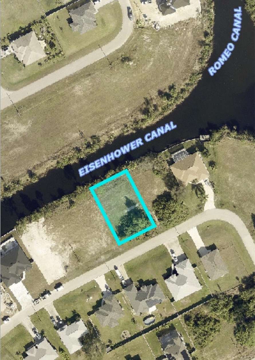 Residential Land for Sale in Cape Coral, Florida