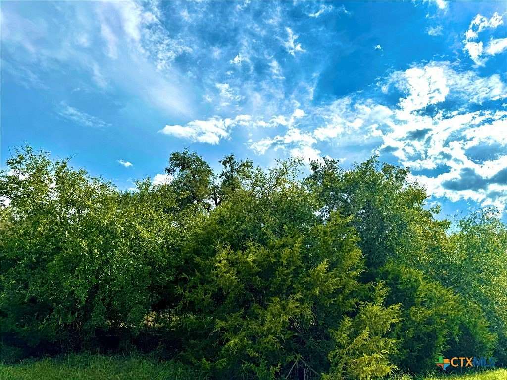 1.58 Acres of Residential Land for Sale in Luling, Texas