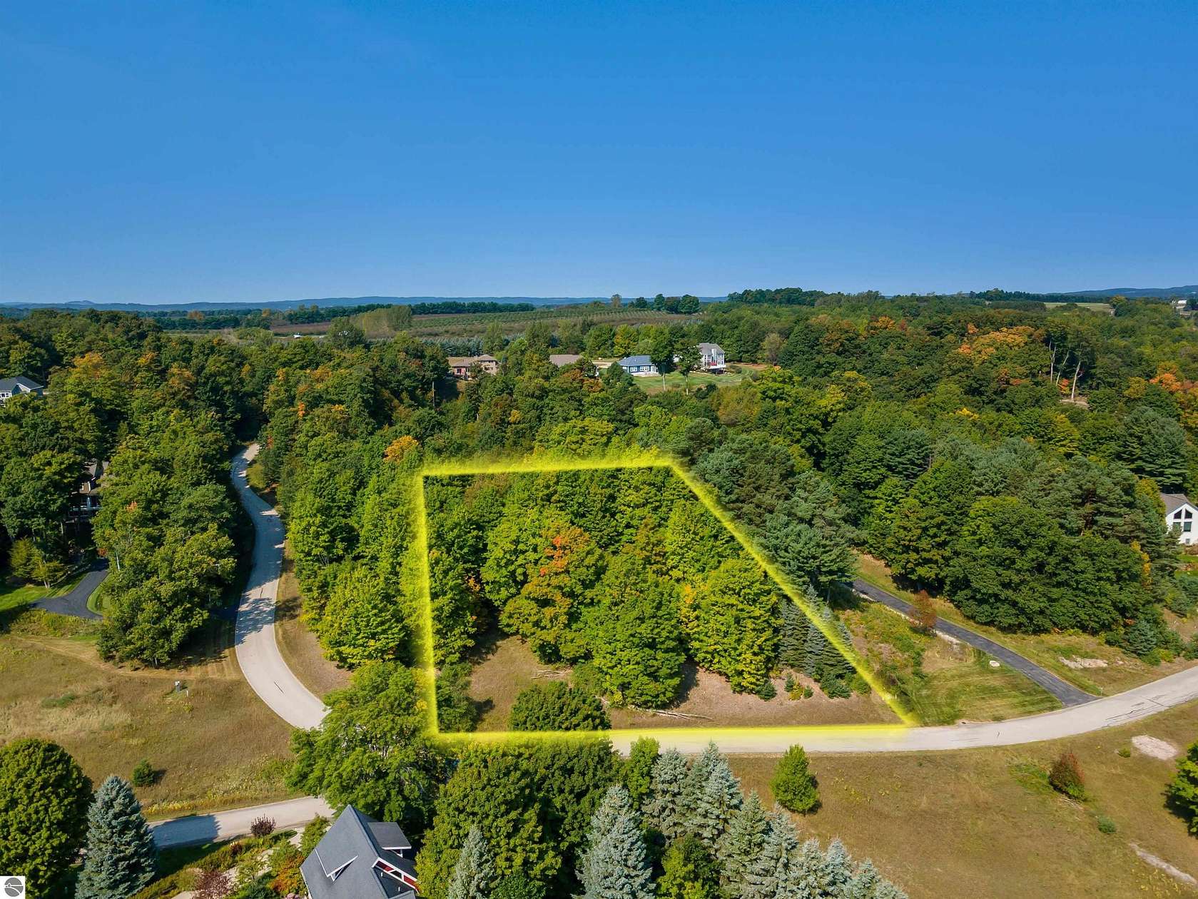 1 Acre of Residential Land for Sale in Suttons Bay, Michigan