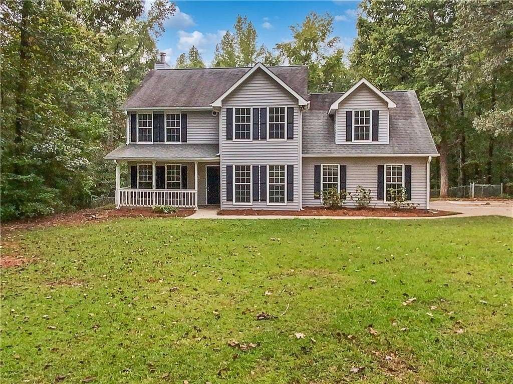 2.071 Acres of Residential Land with Home for Sale in McDonough, Georgia