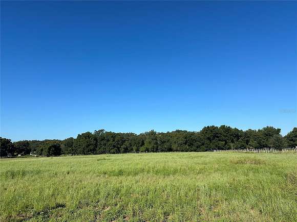 1.19 Acres of Residential Land for Sale in Waverly, Florida