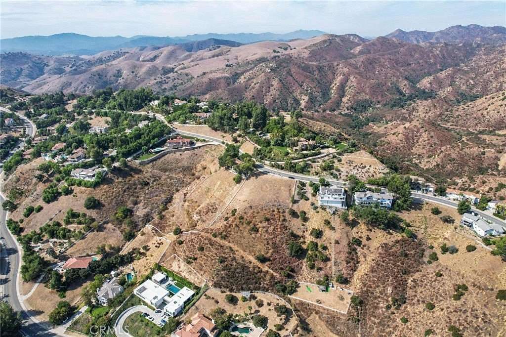 1.09 Acres of Residential Land for Sale in Bell Canyon, California