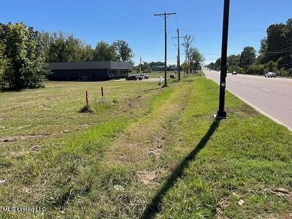 0.95 Acres of Commercial Land for Sale in Southaven, Mississippi