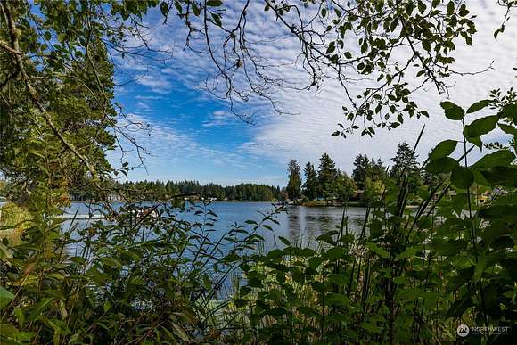 1 Acre of Residential Land for Sale in Olympia, Washington