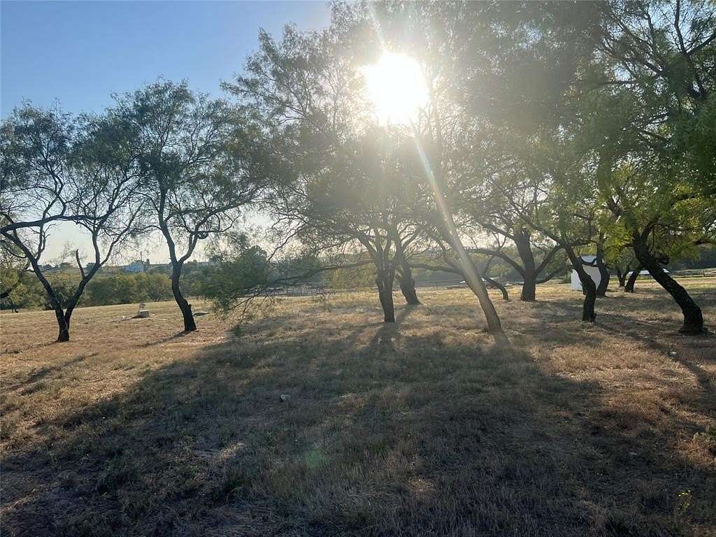 6.01 Acres of Land for Sale in Bridgeport, Texas