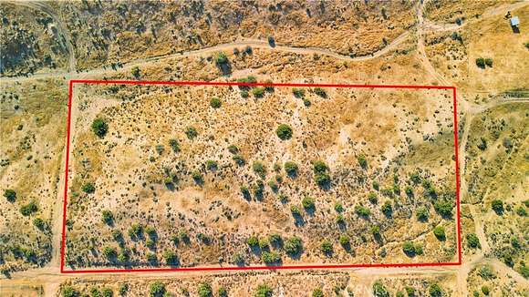 5 Acres of Residential Land for Sale in Apple Valley, California