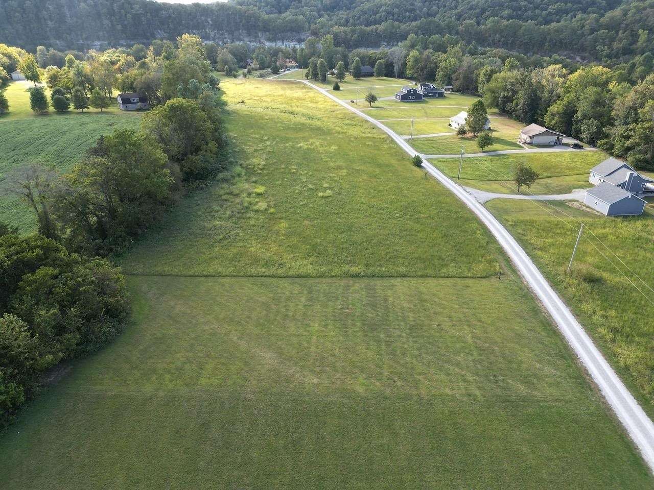 1.21 Acres of Residential Land for Sale in Albany, Kentucky