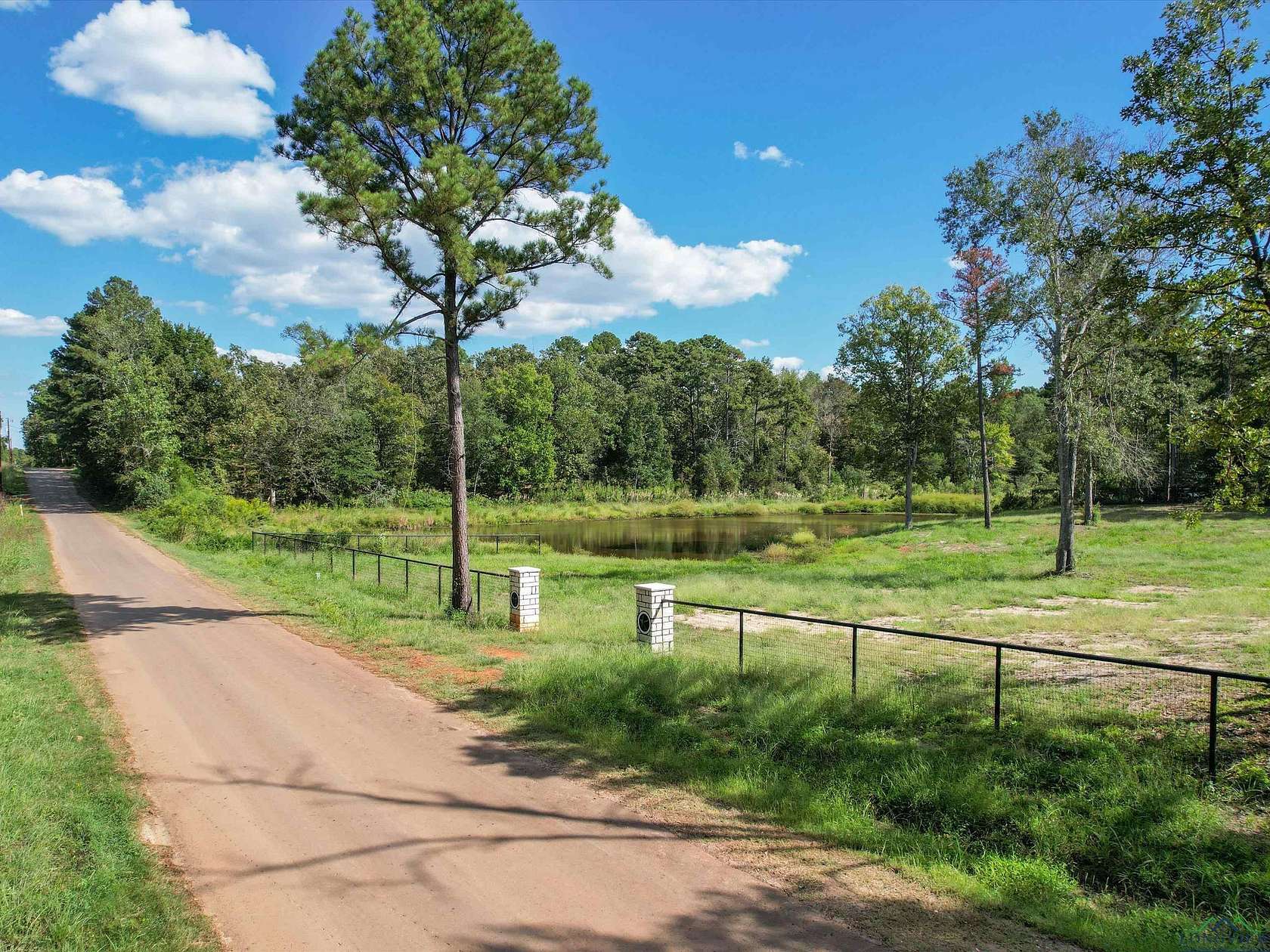 1.2 Acres of Residential Land for Sale in Big Sandy, Texas