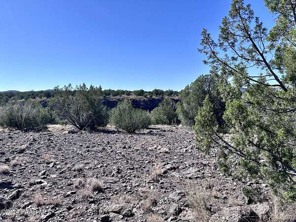 10.4 Acres of Land for Sale in Ash Fork, Arizona