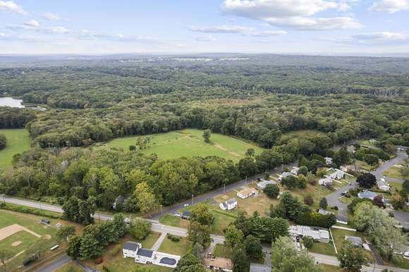 119 Acres of Recreational Land for Sale in Norwich, Connecticut