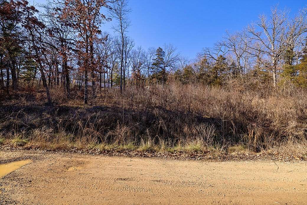 0.15 Acres of Land for Sale in Merriam Woods, Missouri