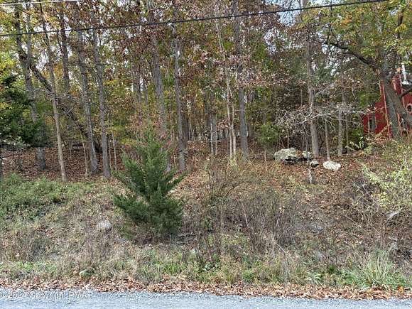 0.27 Acres of Residential Land for Sale in Bushkill, Pennsylvania