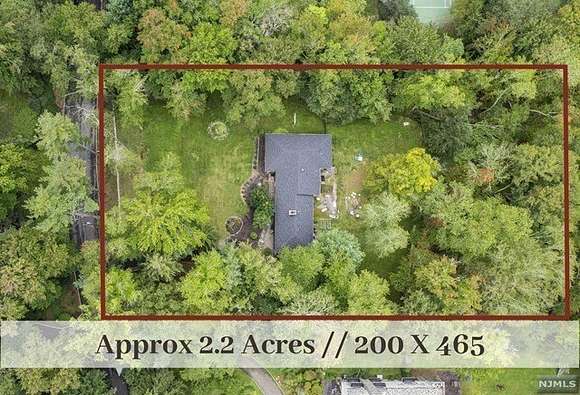 2.2 Acres of Residential Land with Home for Sale in Saddle River, New Jersey