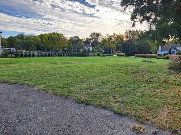 0.88 Acres of Residential Land for Sale in Oak Brook, Illinois