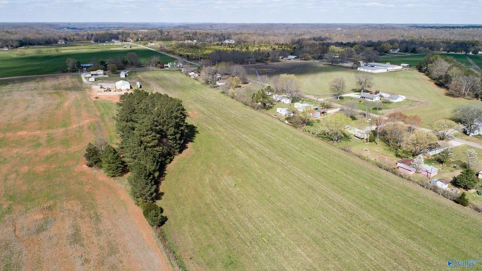 7.25 Acres of Land for Sale in Elkmont, Alabama