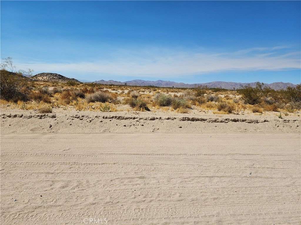 4.26 Acres of Land for Sale in Lucerne Valley, California