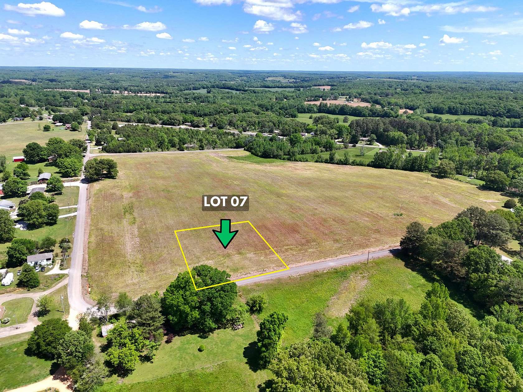 1.29 Acres of Residential Land for Sale in Florence, Alabama