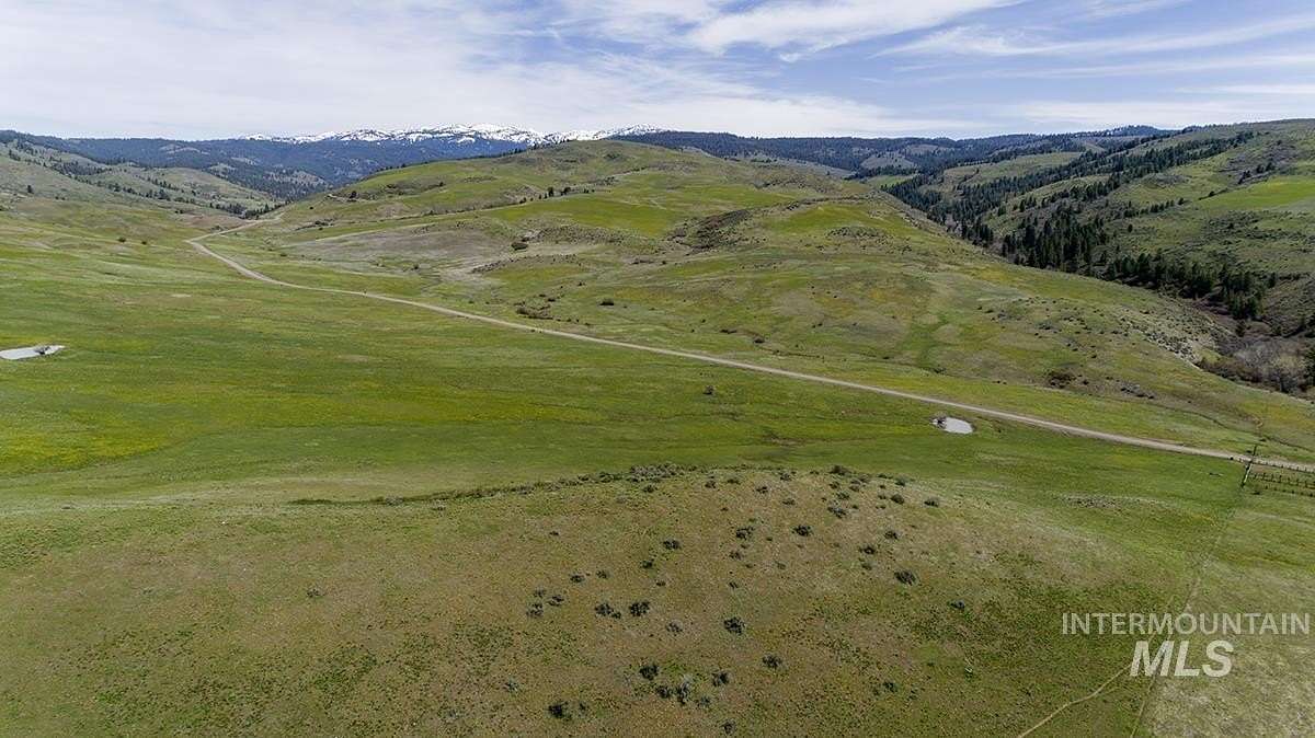 10 Acres of Land for Sale in Ola, Idaho