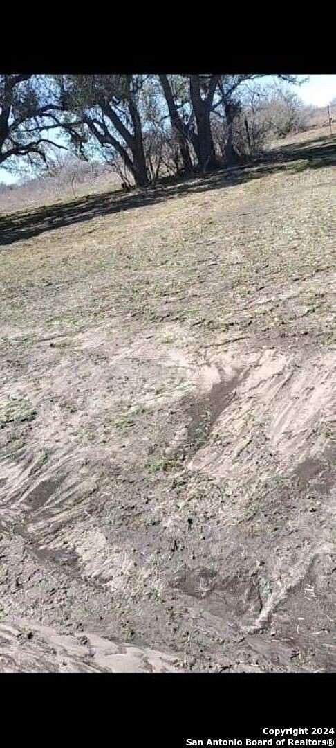 21.8 Acres of Land for Sale in Karnes City, Texas