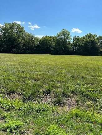 3.08 Acres of Commercial Land for Sale in Peculiar, Missouri