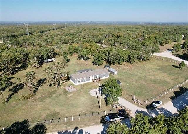 4.54 Acres of Residential Land with Home for Sale in Haskell, Oklahoma