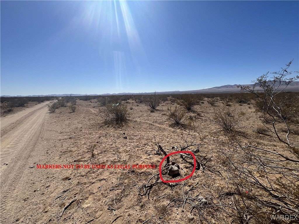 2.5 Acres of Residential Land for Sale in Dolan Springs, Arizona