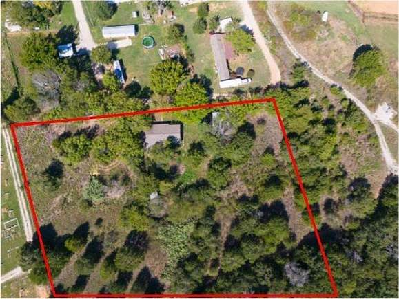 2.26 Acres of Residential Land with Home for Sale in Bridgeport, Texas