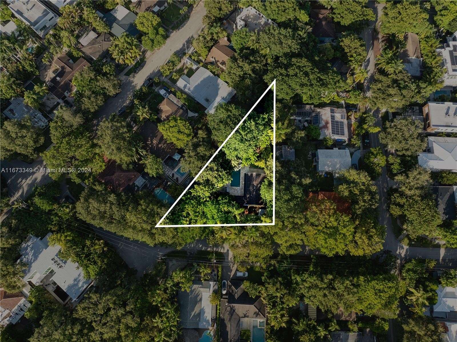 0.203 Acres of Residential Land for Sale in Coconut Grove, Florida