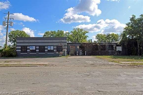 1.23 Acres of Commercial Land for Sale in Highland Park, Michigan